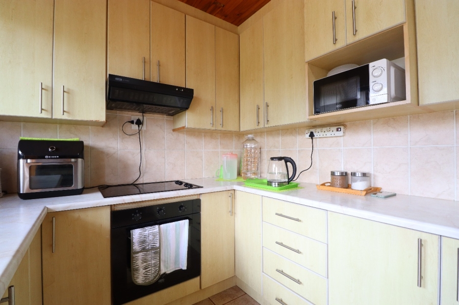 3 Bedroom Property for Sale in Kabega Park Eastern Cape
